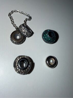 BUNDLE 4 Soufeel bracelet necklace charms